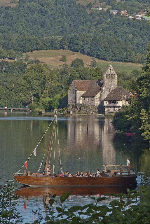 Logis Hotel Le Beaulieu Buitenkant foto