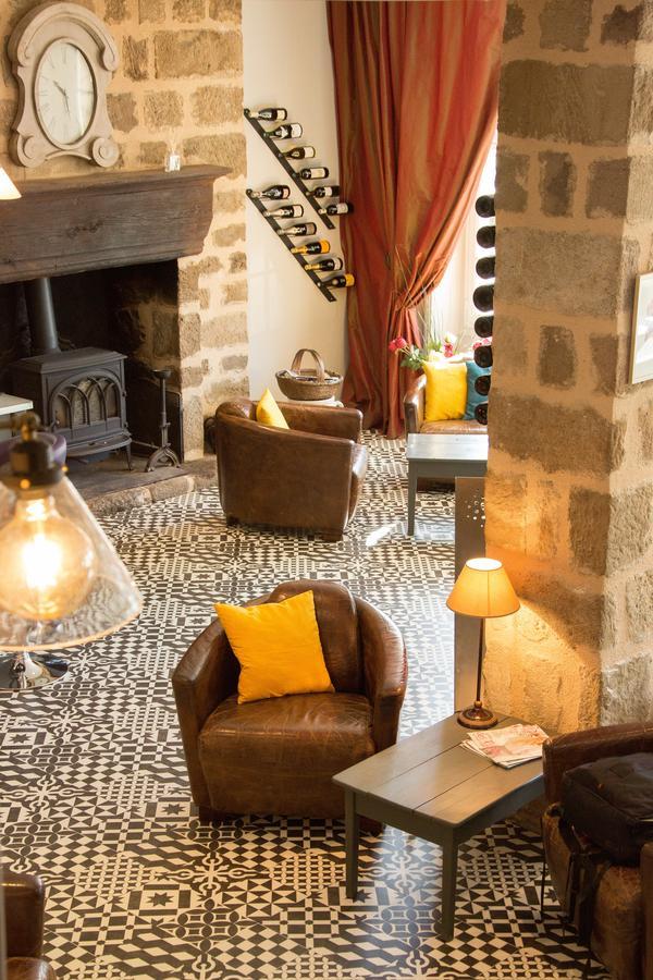 Logis Hotel Le Beaulieu Buitenkant foto