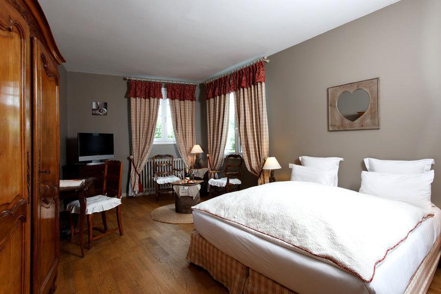 Logis Hotel Le Beaulieu Buitenkant foto