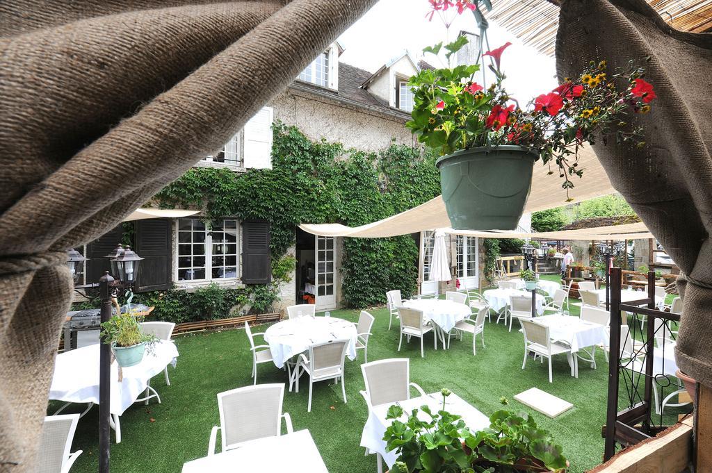 Logis Hotel Le Beaulieu Buitenkant foto